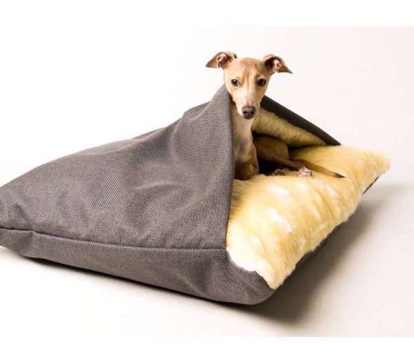 2018 Housewear & Furnishings Yiwu Cute Pet Products cave dog bed